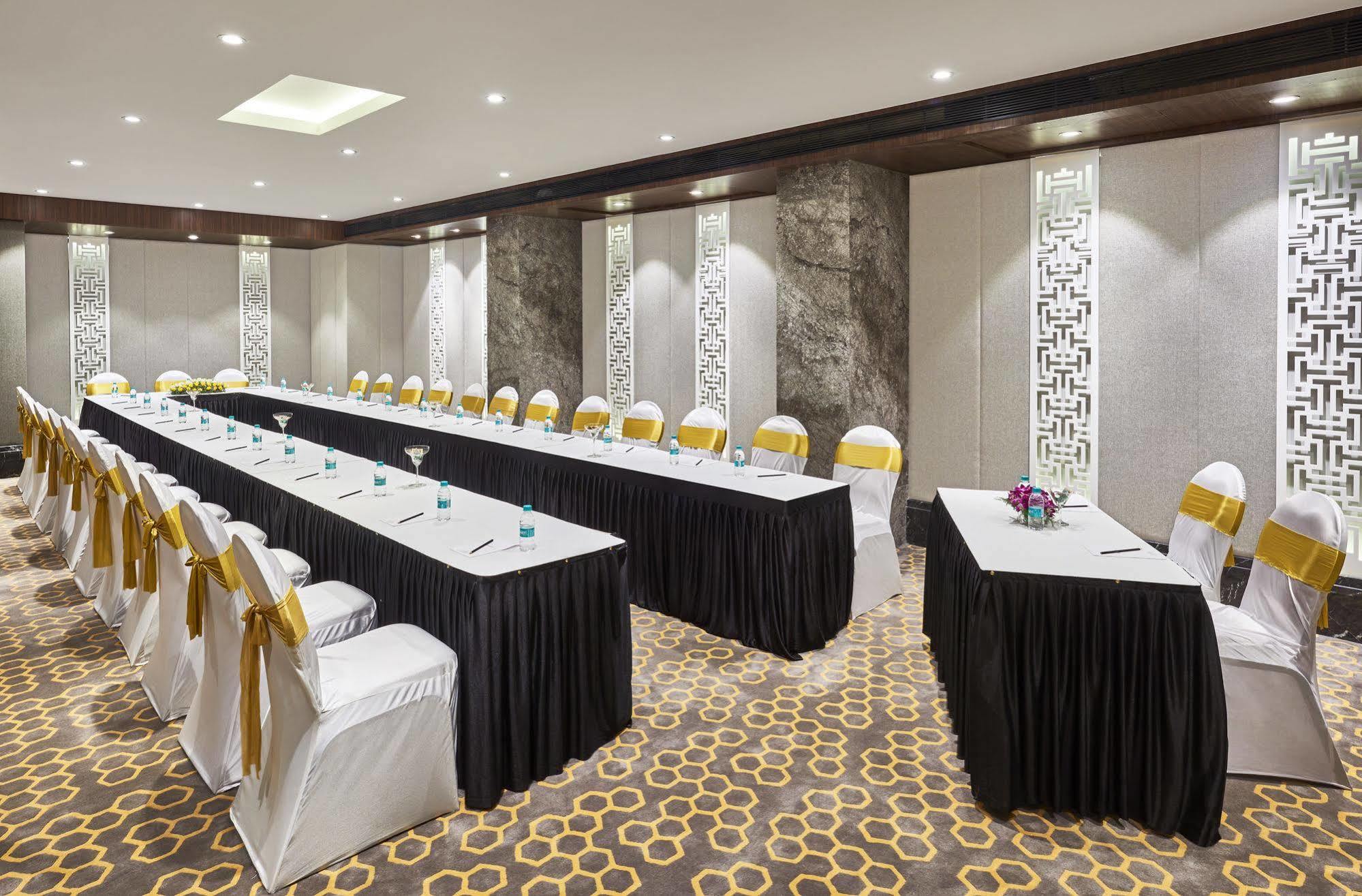 Hotel Bawa International Mumbai Dış mekan fotoğraf